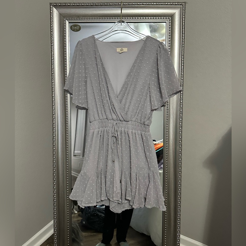 Entro Romper, Small